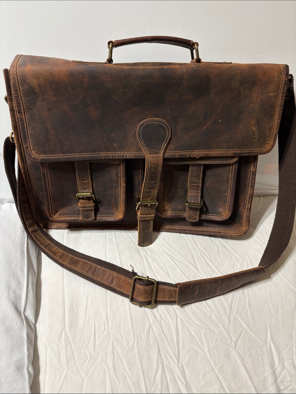 Men's Vintage Brown Leather computer/Briefcase Messenger Bag - NWOT
